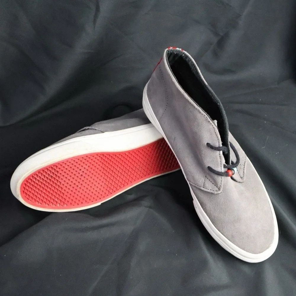 Vans Gray Suede Chukka Mid Red Sole Tribal Heel Tape Mens Size 7